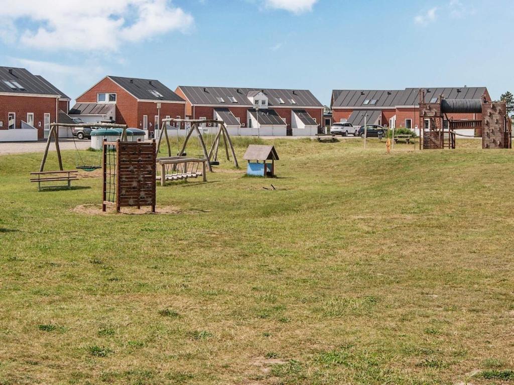 4 Person Holiday Home In R M Sønderby エクステリア 写真