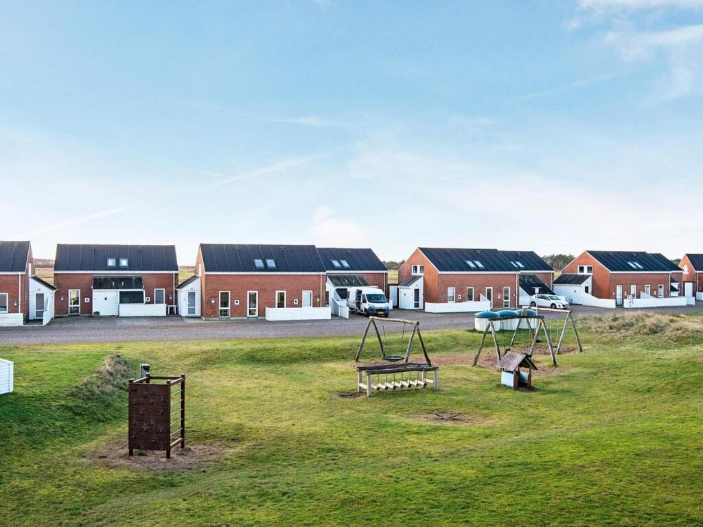 4 Person Holiday Home In R M Sønderby エクステリア 写真